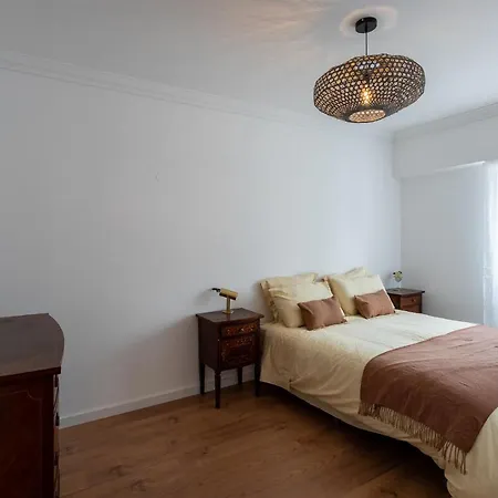 Mhouse Lease 3br Sea & Center *